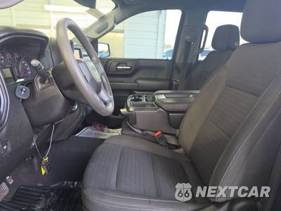 2023 Chevrolet Silverado 1500 Custom Crew Cab Short Bed 1CX - zdjęcie 7 z 51 - miniatura