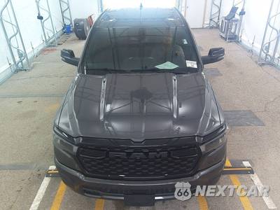2026 Ram 1500 Big Horn Crew Cab Short Bed - zdjęcie 2 z 26 - miniatura