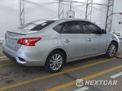 2019 Nissan Sentra S - zdjęcie 4 z 61 - miniatura