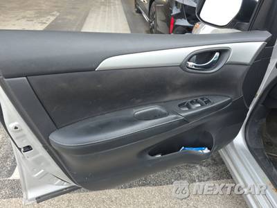 2019 Nissan Sentra S - zdjęcie 9 z 61 - miniatura