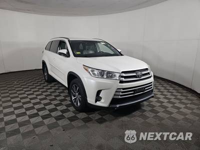 2019 Toyota Highlander XLE - zdjęcie 3 z 27 - miniatura