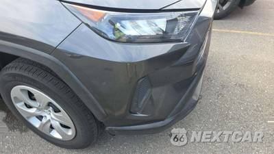 2022 Toyota RAV4 LE - zdjęcie 18 z 27 - miniatura