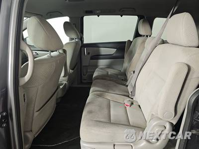 2016 Honda Odyssey SE 118.1" WB - zdjęcie 13 z 50 - miniatura