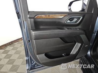 2021 Chevrolet Suburban Premier 1LZ - zdjęcie 9 z 31 - miniatura