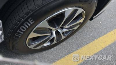 2020 Toyota Highlander XLE - zdjęcie 29 z 32 - miniatura