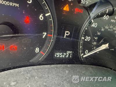 2010 Lexus RX 350 - zdjęcie 24 z 36 - miniatura