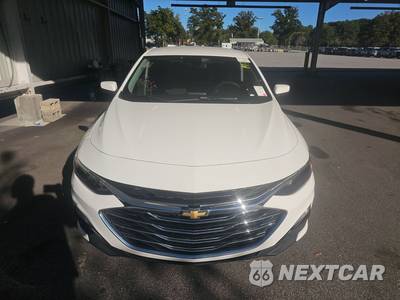 2021 Chevrolet Malibu LT 1LT - zdjęcie 2 z 31 - miniatura