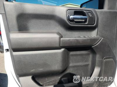 2022 Chevrolet Silverado 1500 LTD Custom Crew Cab Short Bed 1CX - zdjęcie 9 z 18 - miniatura