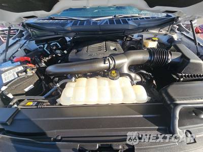 2022 Ford F-150 XLT Crew Cab Short Bed - zdjęcie 15 z 20 - miniatura