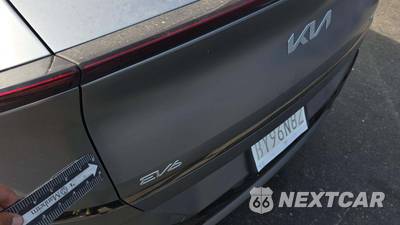 2023 Kia EV6 GT-Line - zdjęcie 24 z 38 - miniatura