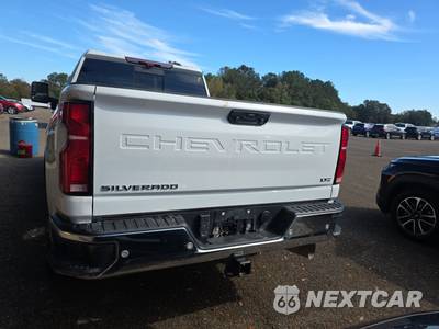2025 Chevrolet Silverado 2500HD LTZ Crew Cab Medium Bed 1LZ - zdjęcie 5 z 26 - miniatura
