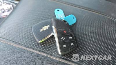 2025 Chevrolet Silverado 2500HD LTZ Crew Cab Medium Bed 1LZ - zdjęcie 17 z 26 - miniatura
