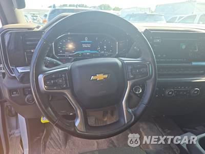 2025 Chevrolet Silverado 2500HD LT Crew Cab Medium Bed 1LT - zdjęcie 10 z 27 - miniatura