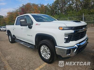 2026 Chevrolet Silverado 2500HD LT Crew Cab Short Bed 1LT - zdjęcie 3 z 37 - miniatura