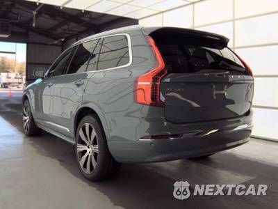 2023 Volvo XC90 B6 Ultimate 7-Passenger - zdjęcie 6 z 31 - miniatura