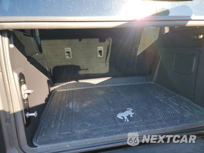 2024 Ford Bronco Raptor - zdjęcie 16 z 20 - miniatura