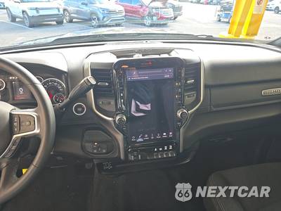 2026 Ram 2500 Big Horn Crew Cab Medium Bed - zdjęcie 11 z 36 - miniatura