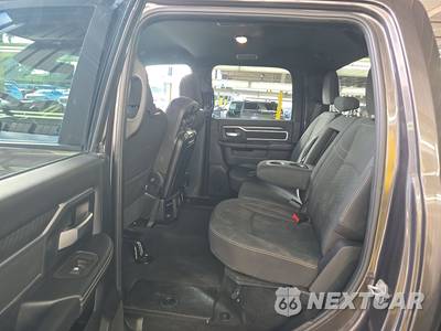 2026 Ram 2500 Big Horn Crew Cab Medium Bed - zdjęcie 13 z 36 - miniatura