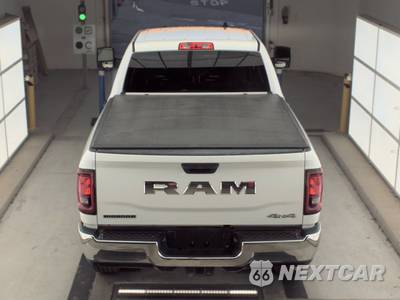 2026 Ram 2500 Big Horn Crew Cab Medium Bed - zdjęcie 5 z 27 - miniatura