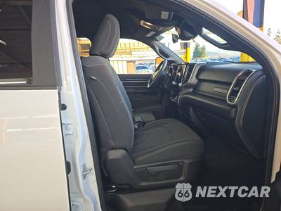 2026 Ram 2500 Big Horn Crew Cab Medium Bed - zdjęcie 8 z 27 - miniatura