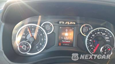 2026 Ram 2500 Big Horn Crew Cab Medium Bed - zdjęcie 18 z 29 - miniatura