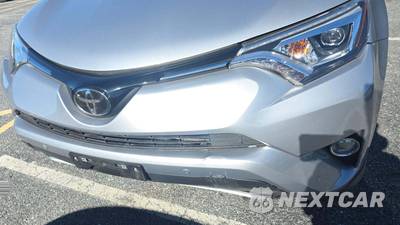 2016 Toyota RAV4 Limited - zdjęcie 28 z 30 - miniatura