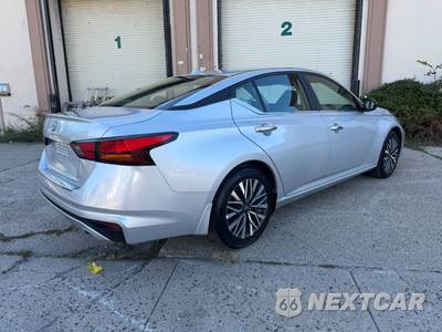 2025 Nissan Altima SV - zdjęcie 6 z 27 - miniatura