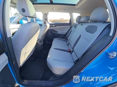 2023 Volkswagen Taos SE - zdjęcie 13 z 18 - miniatura