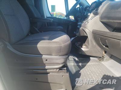 2025 Ram ProMaster 2500 Cargo Van Tradesman w/Passenger Seat Low Roof 136.0" WB - zdjęcie 8 z 22 - miniatura