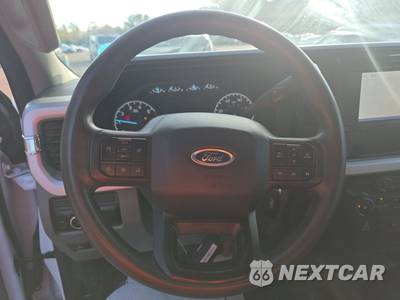 2025 Ford Super Duty F-250 XLT Crew Cab Medium Bed - zdjęcie 10 z 41 - miniatura