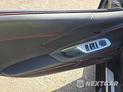 2021 Chevrolet Corvette Stingray Convertible 1LT - zdjęcie 9 z 25 - miniatura