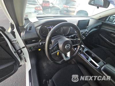 2021 Nissan Sentra SV - zdjęcie 11 z 25 - miniatura