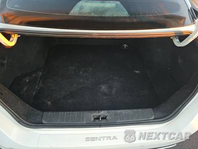 2021 Nissan Sentra SV - zdjęcie 16 z 25 - miniatura