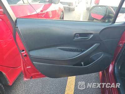 2025 Toyota Corolla Hybrid LE Sedan - zdjęcie 9 z 21 - miniatura