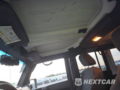 2015 Jeep Wrangler Unlimited Sport - zdjęcie 18 z 33 - miniatura