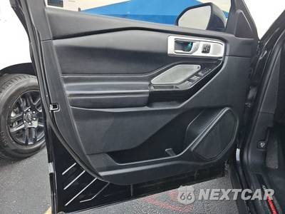 2021 Ford Explorer ST - zdjęcie 9 z 28 - miniatura
