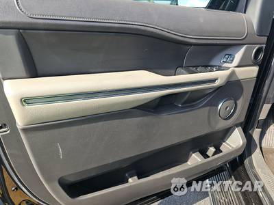 2021 Ford Expedition XLT - zdjęcie 9 z 27 - miniatura