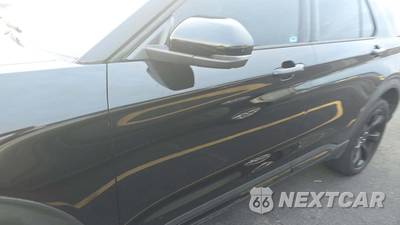 2021 Ford Explorer ST - zdjęcie 26 z 28 - miniatura