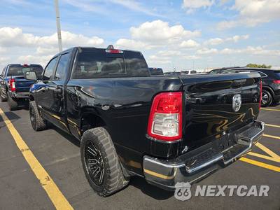 2020 Ram 1500 Tradesman Extended Cab Medium Bed - zdjęcie 6 z 31 - miniatura