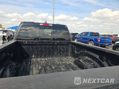 2020 Ram 1500 Tradesman Extended Cab Medium Bed - zdjęcie 16 z 31 - miniatura