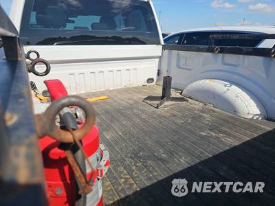 2020 Ford Super Duty F-250 XL Extended Cab Medium Bed w/Rear Doors - zdjęcie 16 z 21 - miniatura