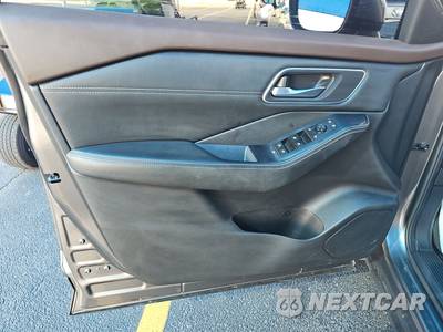 2021 Nissan Rogue SV - zdjęcie 9 z 21 - miniatura