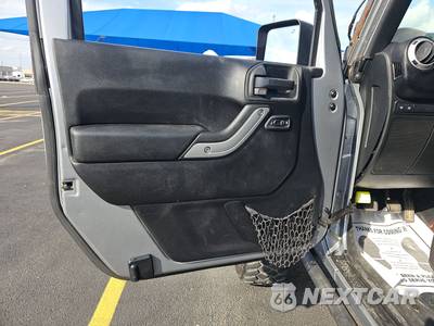 2015 Jeep Wrangler Unlimited Rubicon - zdjęcie 9 z 23 - miniatura