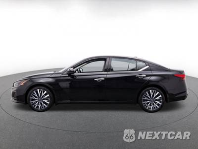 2025 Nissan Altima SV - zdjęcie 3 z 18 - miniatura