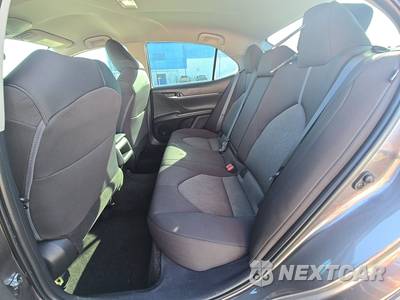 2022 Toyota Camry LE - zdjęcie 13 z 34 - miniatura