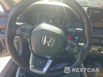2025 Honda Accord Hybrid Touring - zdjęcie 10 z 24 - miniatura