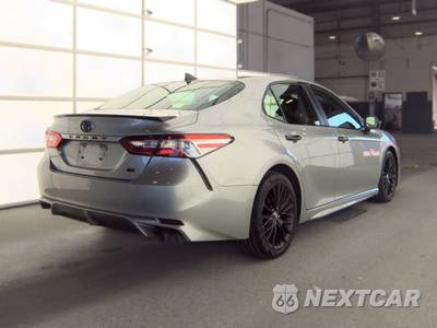 2020 Toyota Camry SE Nightshade - zdjęcie 4 z 26 - miniatura