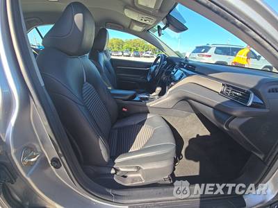 2020 Toyota Camry SE Nightshade - zdjęcie 8 z 26 - miniatura