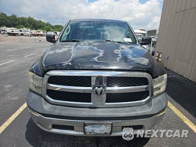 2016 Ram 1500 Tradesman Crew Cab Short Bed - zdjęcie 2 z 36 - miniatura