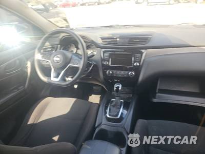 2020 Nissan Rogue Sport S - zdjęcie 11 z 27 - miniatura
